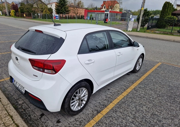 Kia Rio cena 53900 przebieg: 35175, rok produkcji 2020 z Zgorzelec małe 92